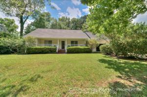 property at 3 Wyecreek Ave