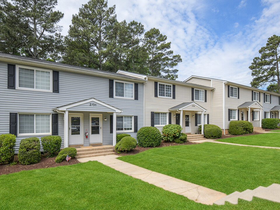 Tryon Village in Raleigh, NC - Building Photo