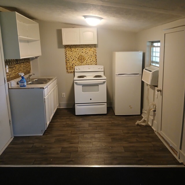 616 Martin St in Clarksville, TN - Building Photo - Building Photo