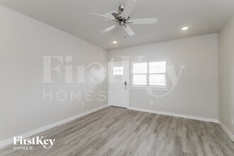 340 Niki Dr in Lewisville, TX - Building Photo - Building Photo