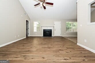 10953 Tara Village Way in Jonesboro, GA - Building Photo - Building Photo