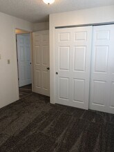 1234 W Lakeside Dr in Moses Lake, WA - Building Photo - Building Photo