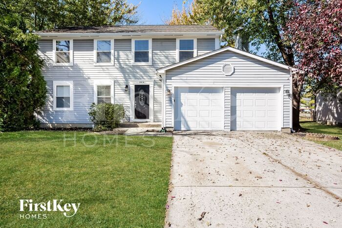 8414 Castle Ridge Ln in Indianapolis, IN - Building Photo