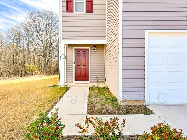 1521 Rosegarth Ln in Greer, SC - Building Photo - Building Photo