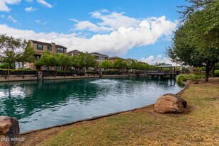 1634 E Canyon Creek Dr in Gilbert, AZ - Building Photo