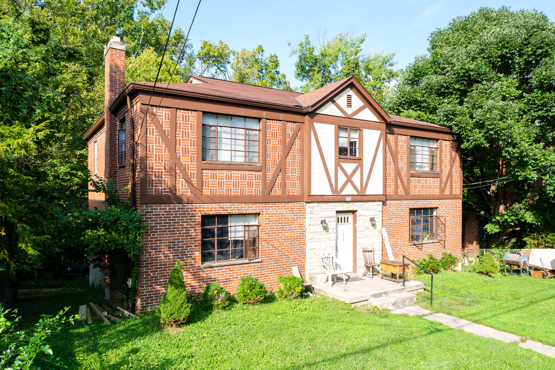 133 Glenridge Pl in Cincinnati, OH - Foto de edificio