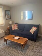18 Ocean Blvd in Hampton, NH - Building Photo - Building Photo
