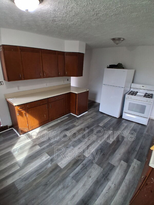 534-536 Russell Ave in Johnstown, PA - Building Photo - Building Photo