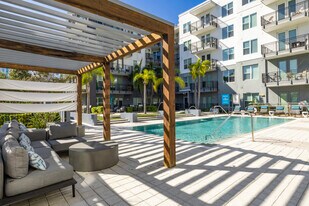 Anchor Riverwalk in Tampa, FL - Building Photo