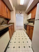 800 Avondale Rd in Wallingford, PA - Building Photo - Building Photo