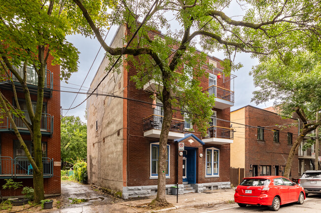 1839 Plessis Rue in Montréal, QC - Building Photo - Primary Photo