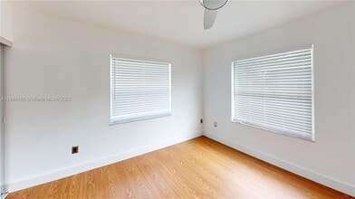 5517 Wiley St in Hollywood, FL - Foto de edificio - Building Photo