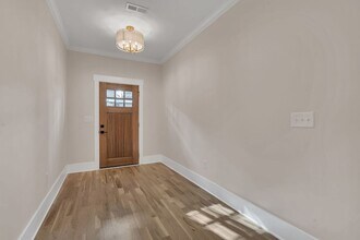 5301 Centennial Blvd in Nashville, TN - Building Photo - Building Photo