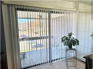 951 High Path Rd, Unit 951 in Windsor, CT - Building Photo - Building Photo