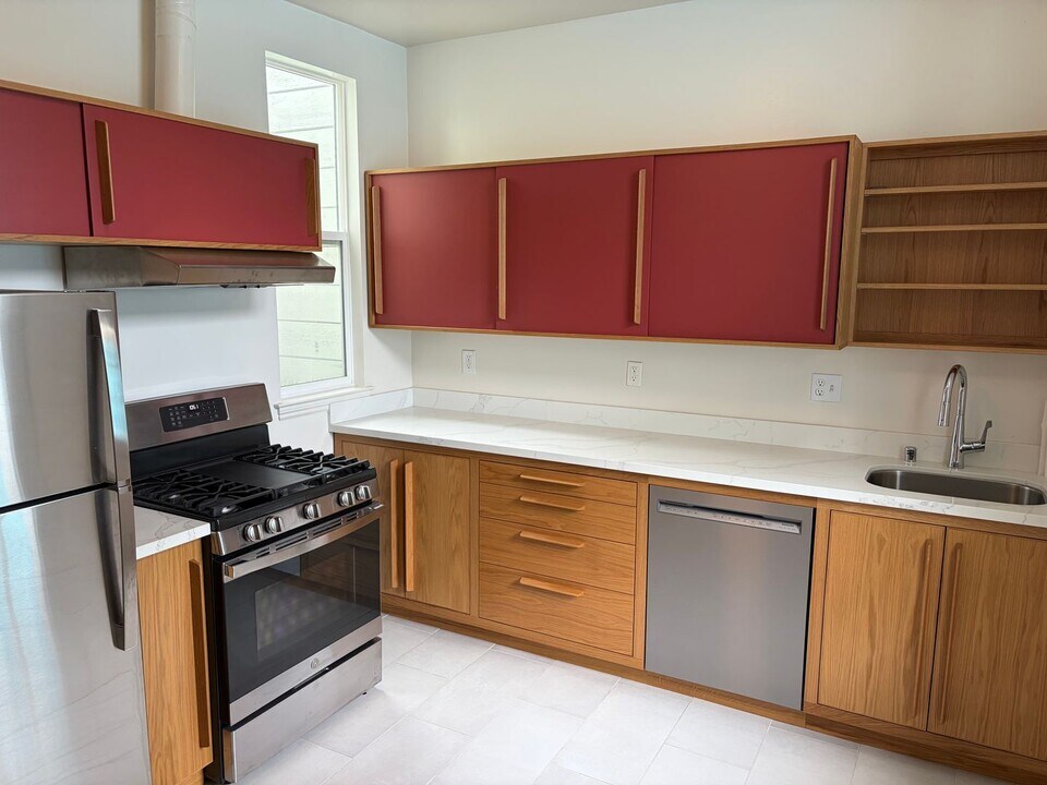 329 Linden St in San Francisco, CA - Building Photo