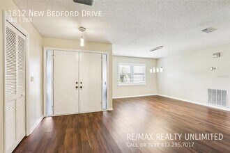 1812 New Bedford Dr in Sun City Center, FL - Building Photo - Building Photo