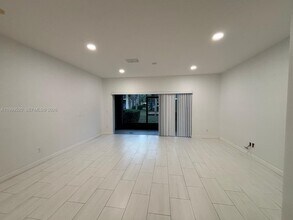 3583 Victoria Pines Dr in Orlando, FL - Building Photo - Building Photo