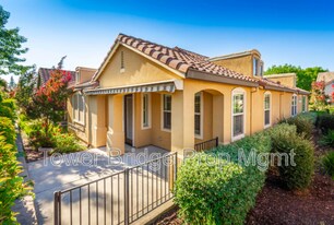 1457 Marseille Ln in Roseville, CA - Building Photo