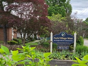 135 E Main St in Westborough, MA - Building Photo - Building Photo
