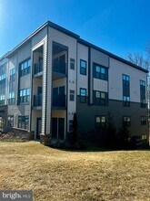 10421 Resort Road in Ellicott City, MD - Building Photo - Building Photo