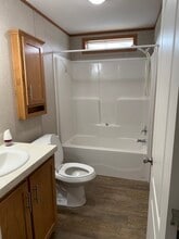 101 Wyatts Dr in Schenectady, NY - Building Photo - Building Photo