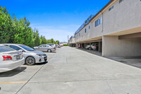 Lakewood Apartments in Downey, CA - Building Photo - Building Photo