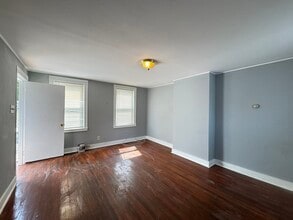 21 Common St in Weymouth, MA - Building Photo - Building Photo