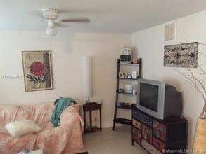 1816 SW 11th Ct-Unit -2 in Fort Lauderdale, FL - Building Photo - Building Photo