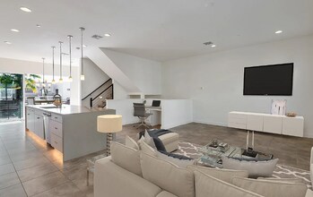 6850 E McDowell Rd in Scottsdale, AZ - Building Photo - Building Photo