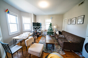 777 Parker St, Unit 4DY Apartamentos