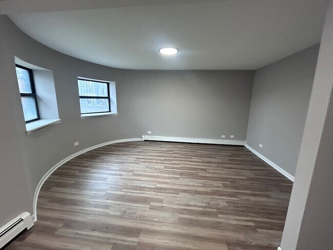 5858 S King Dr, Unit G in Chicago, IL - Building Photo - Building Photo