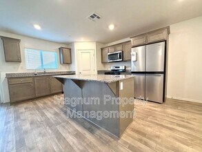 30900 Impala Ct in Winchester, CA - Building Photo - Building Photo