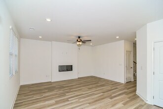 1371 Georgetown Dr, Unit 110 in Old Hickory, TN - Building Photo - Building Photo