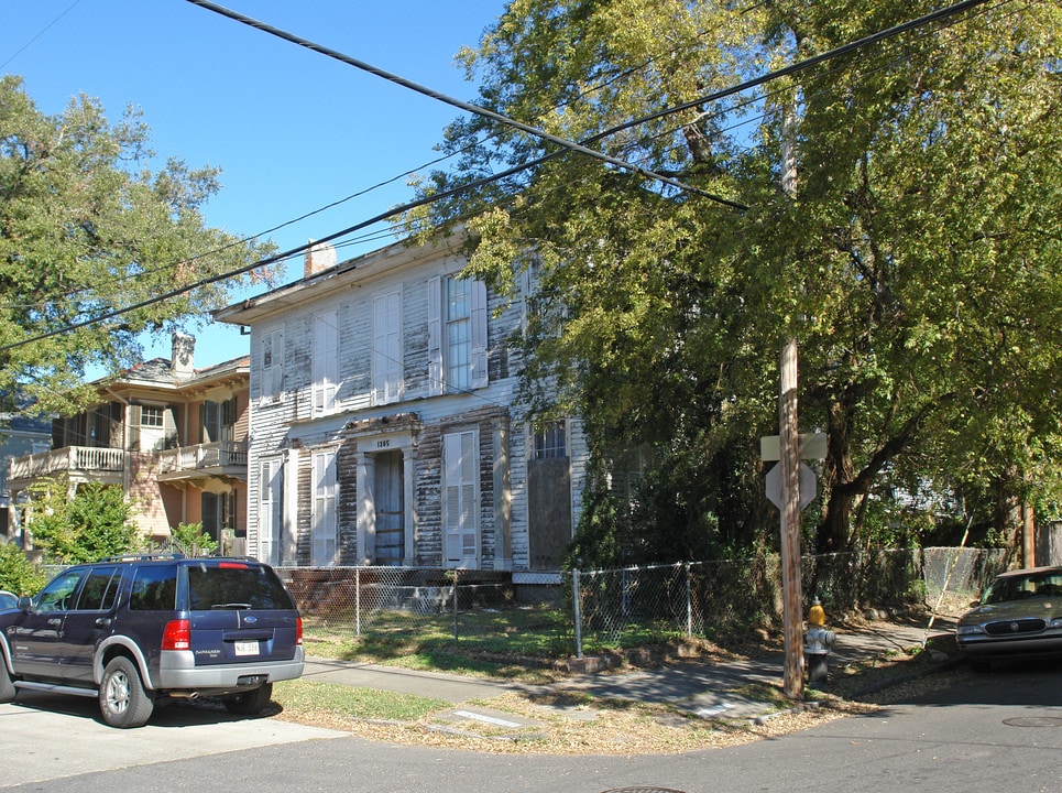 1305 Josephine St in New Orleans, LA - Foto de edificio