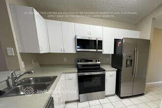 22629 St Thomas Cir in Lutz, FL - Building Photo - Building Photo