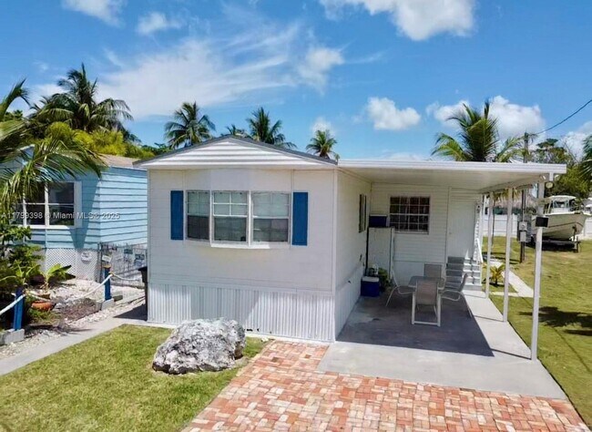 5 Michael Dr in Key Largo, FL - Building Photo - Building Photo