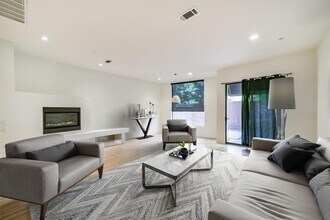 2518 Mason St in Houston, TX - Building Photo - Building Photo