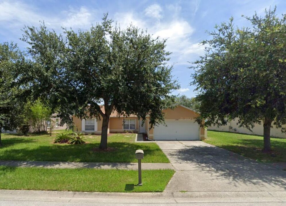 15044 Margaux Dr in Clermont, FL - Building Photo