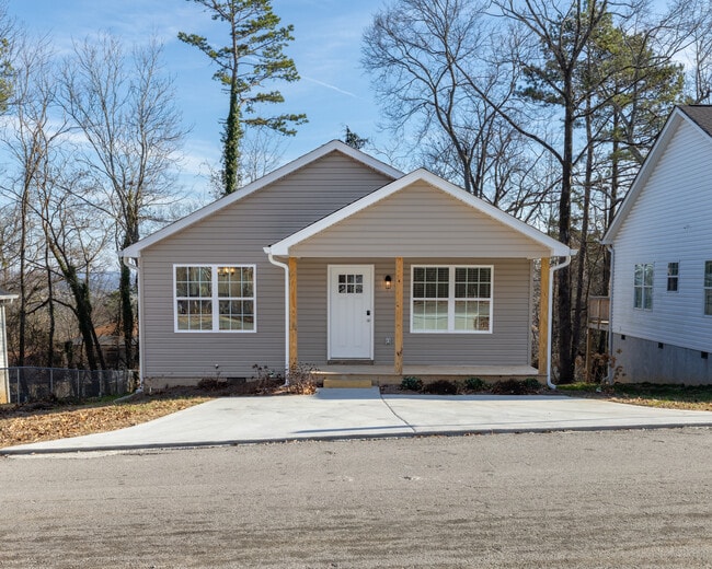 property at 812 Aubrey Ave