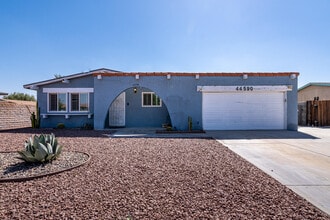 44590 Roundtable St in Indio, CA - Building Photo - Building Photo