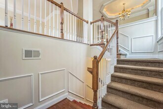 7000 Eastern Red Cedar Ln in McLean, VA - Building Photo - Building Photo