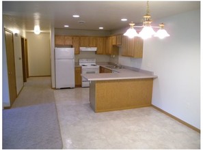 Amanda Lane Luxury Apartment Homes in Sheboygan, WI - Building Photo - Building Photo