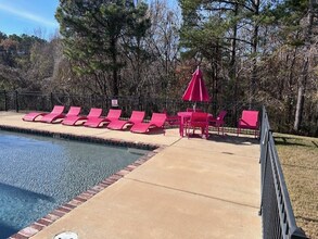 1200 Taylor Cottage Cove in Oxford, MS - Foto de edificio - Building Photo