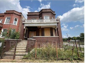 7255 S Yale Ave in Chicago, IL - Building Photo