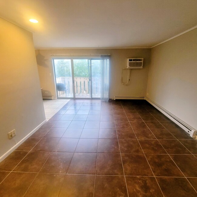 1089 Dickens Way in Schaumburg, IL - Building Photo - Building Photo