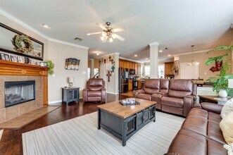 1124 Cotton Exchange Dr in Savannah, TX - Building Photo - Building Photo