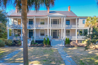 The Officer's Quarters in Sullivans Island, SC - Building Photo - Building Photo