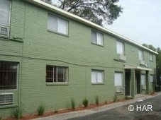 Southmore Gardens in Houston, TX - Building Photo