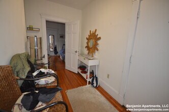 43 Joy St, Unit 1 in Boston, MA - Building Photo - Building Photo