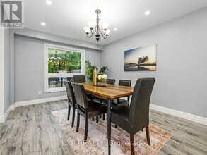 3101 Tours Rd in Mississauga, ON - Building Photo - Building Photo